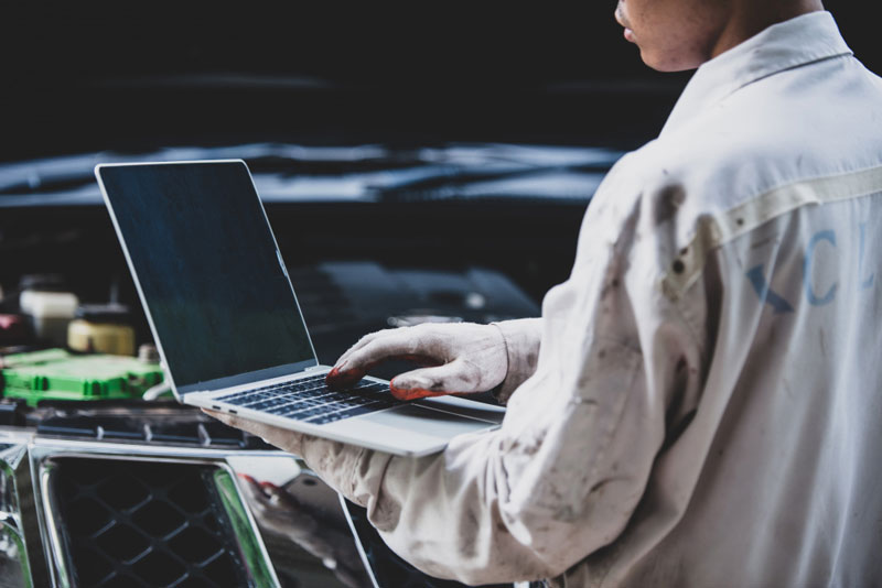 manufaturing-laptop